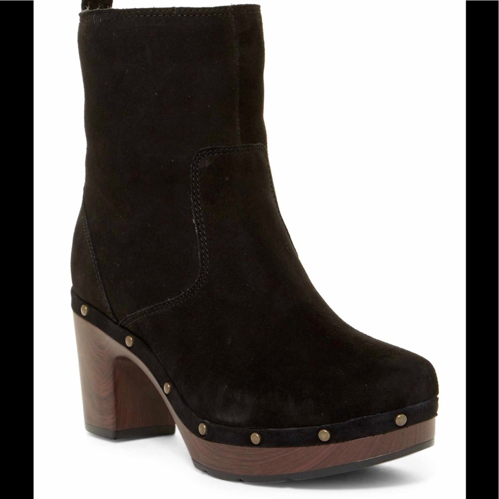 New Clarks booties